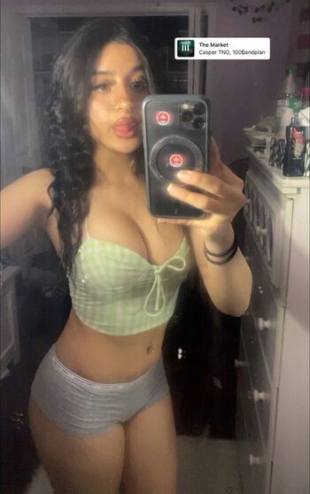 Wajeeha khan leaked private photo uncensored HD quality