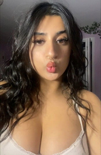 Wajeeha khan leaked private photo uncensored HD quality