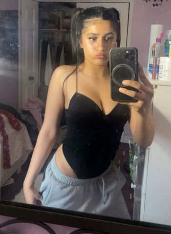 Wajeeha khan leaked private photo uncensored HD quality