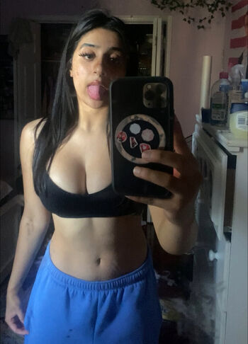 Wajeeha khan leaked private photo uncensored HD quality