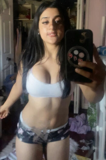 Wajeeha khan leaked private photo uncensored HD quality