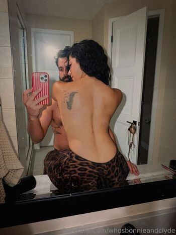 Whosbonnieandclyde leaked private photo uncensored HD quality
