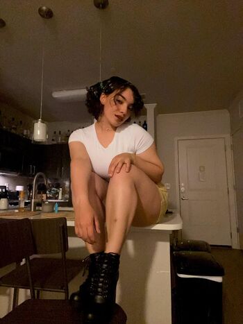 Woahh emily leaked private photo uncensored HD quality