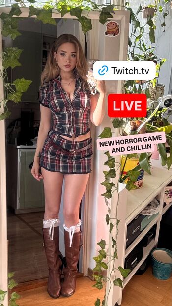 Yaboielina leaked private photo uncensored HD quality