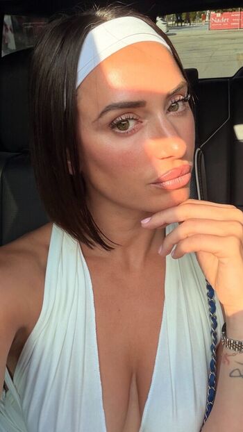 Yesjulz  page leaked private photo uncensored HD quality