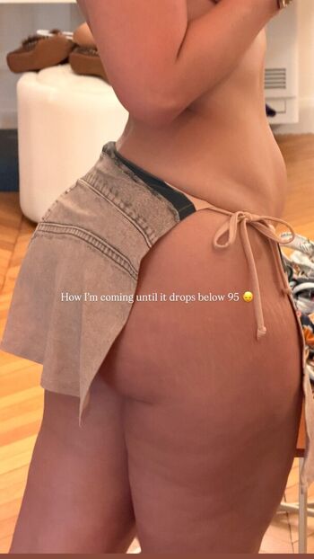 Yesjulz  page leaked private photo uncensored HD quality