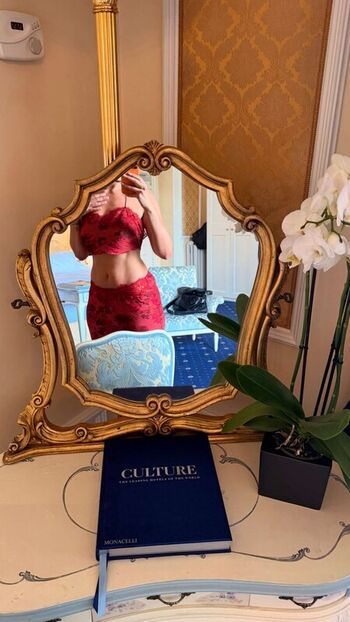Yesjulz  page leaked private photo uncensored HD quality