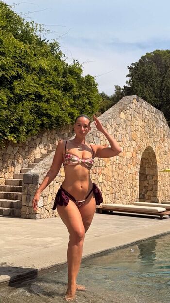 Yesjulz leaked private photo uncensored HD quality