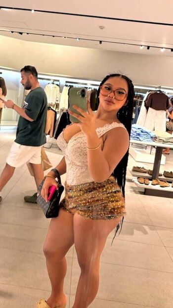 Yoemey leaked private photo uncensored HD quality