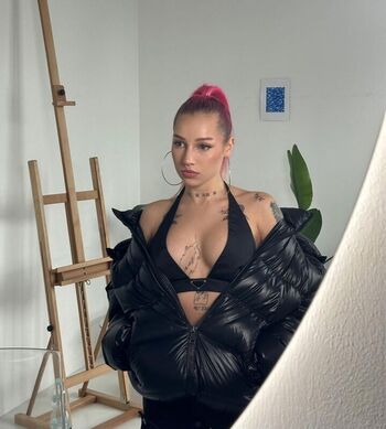 Young leosia leaked private photo uncensored HD quality