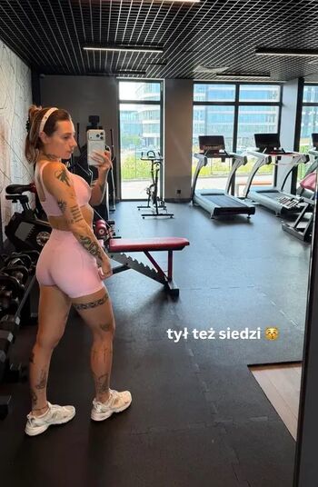 Young leosia leaked private photo uncensored HD quality