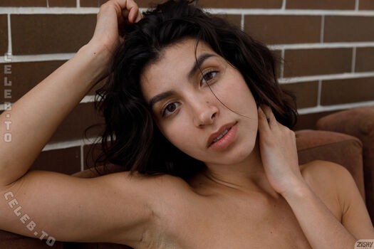 Zishy  page leaked private photo uncensored HD quality