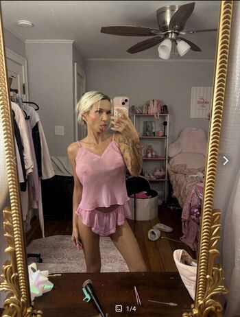 Zoie burgher leaked private photo uncensored HD quality