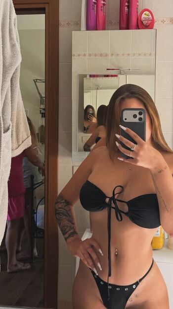 Zuleika balzano leaked private photo uncensored HD quality