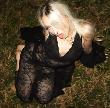 Zuzxva page leaked private photo uncensored HD quality