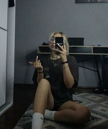 Zuzxva leaked private photo uncensored HD quality