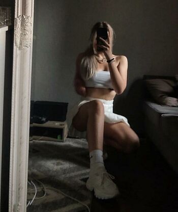 Zuzxva leaked private photo uncensored HD quality